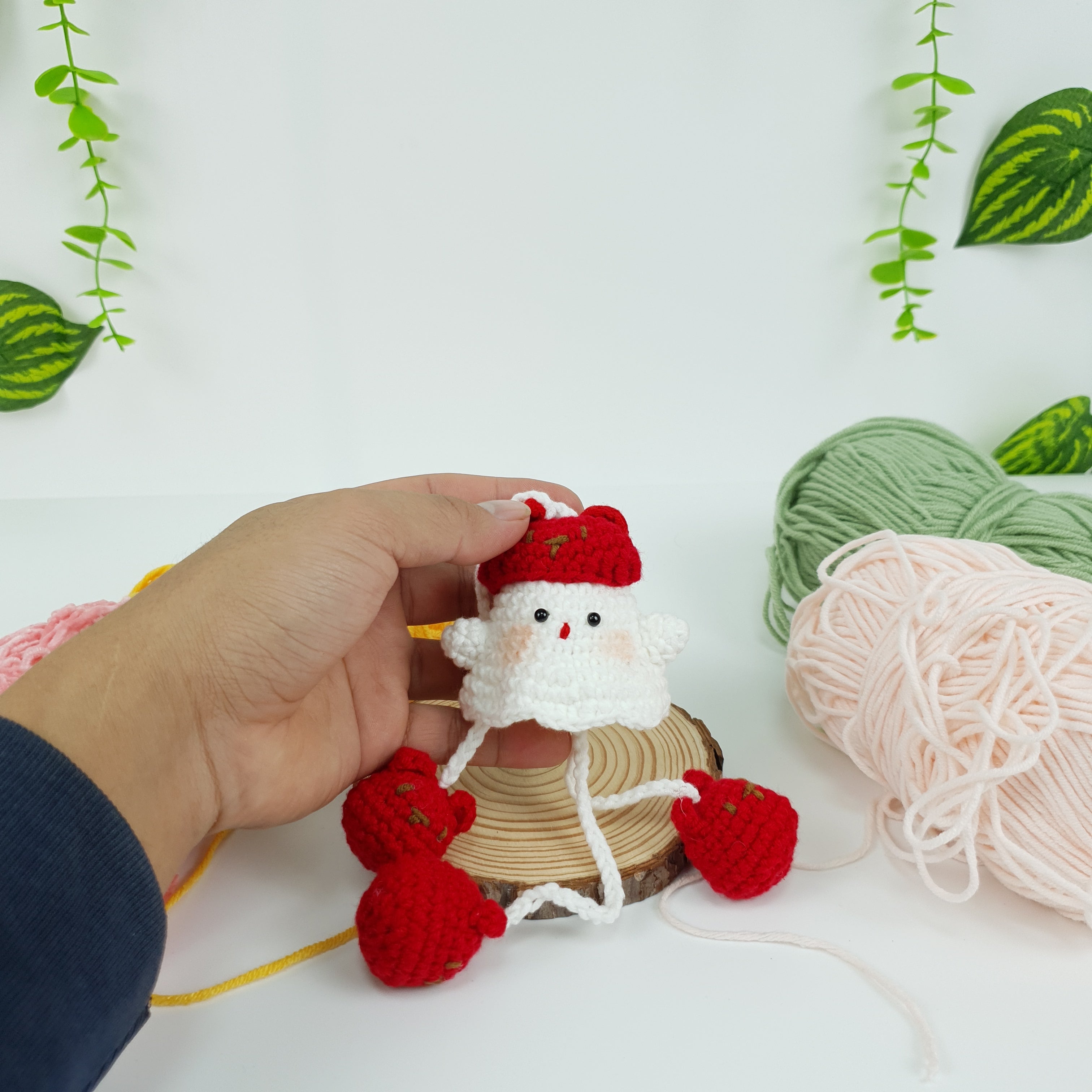 Ghost Car Hanging Crochet Pattern PDF, Cute Hanging Ghost Amigurumi, Car Charm Crochet Tutorial