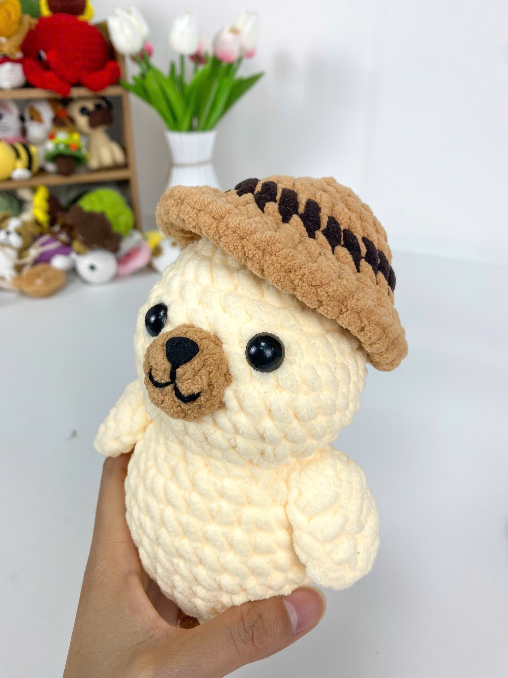 Seal Wearing A Hat Amigurumi Crochet Pattern, Stuffed Animal (PDF Tutorial)