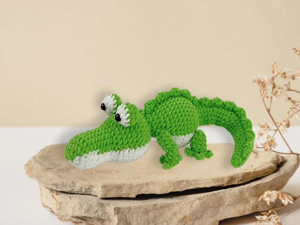 Cute Crocodile Crochet Pattern PDF, CuddleCroc Amigurumi Tutorial