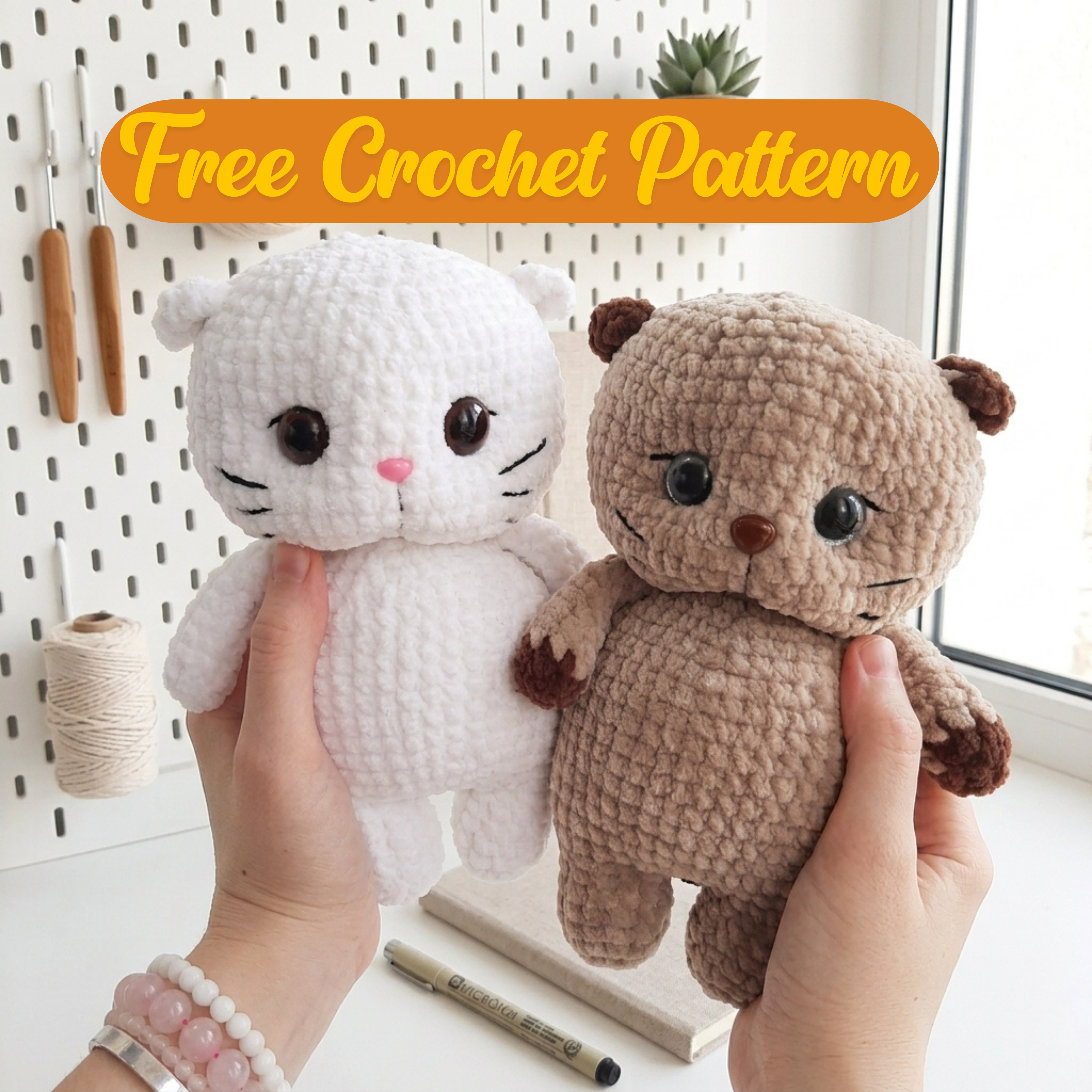 Little Kitten Crochet Pattern, Kawaii Cat Plush Amigurumi PDF Free Gift
