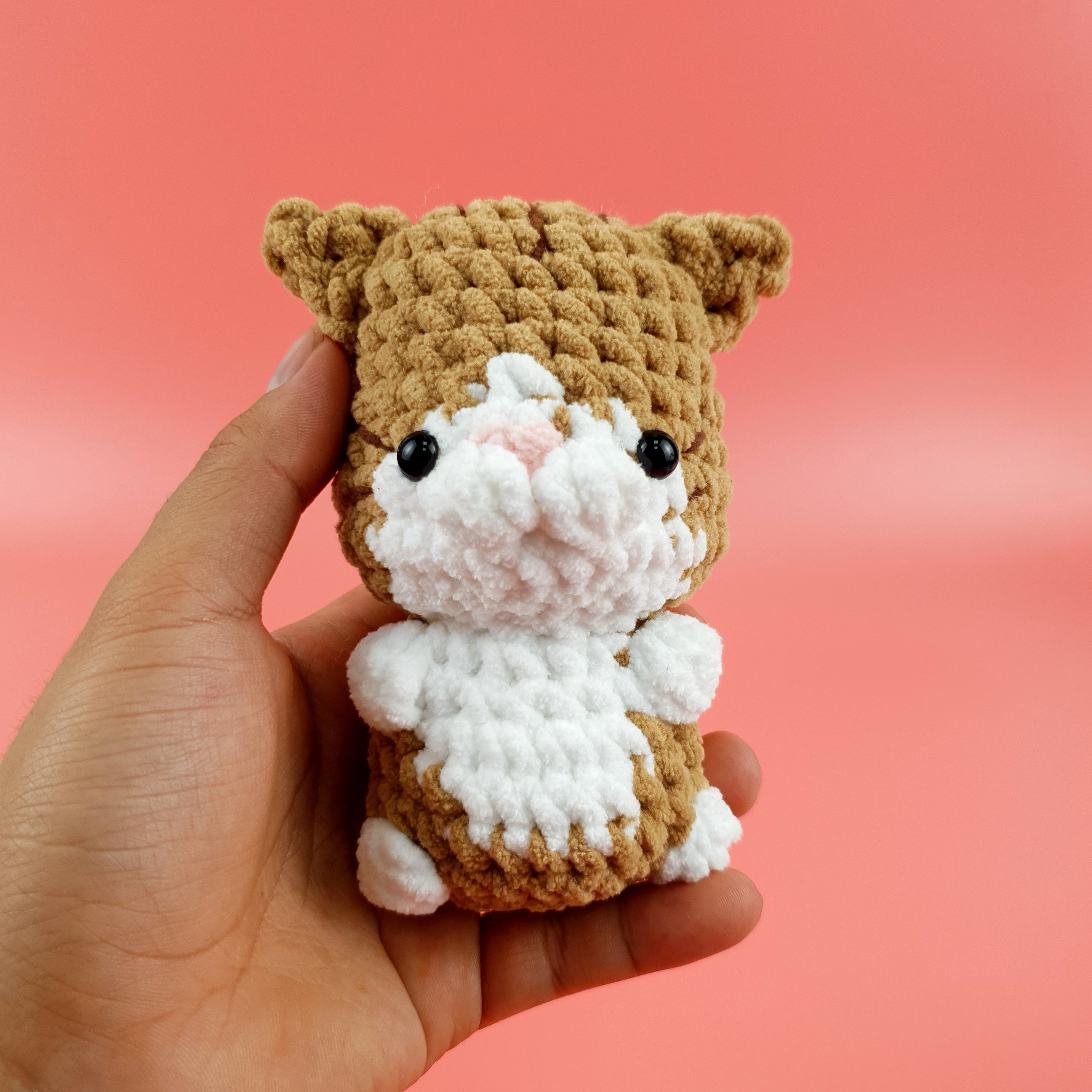 Brownie No Sew Crochet Pattern PDF, Cute Cat Amigurumi, No Sew Kitty Plush Tutorial