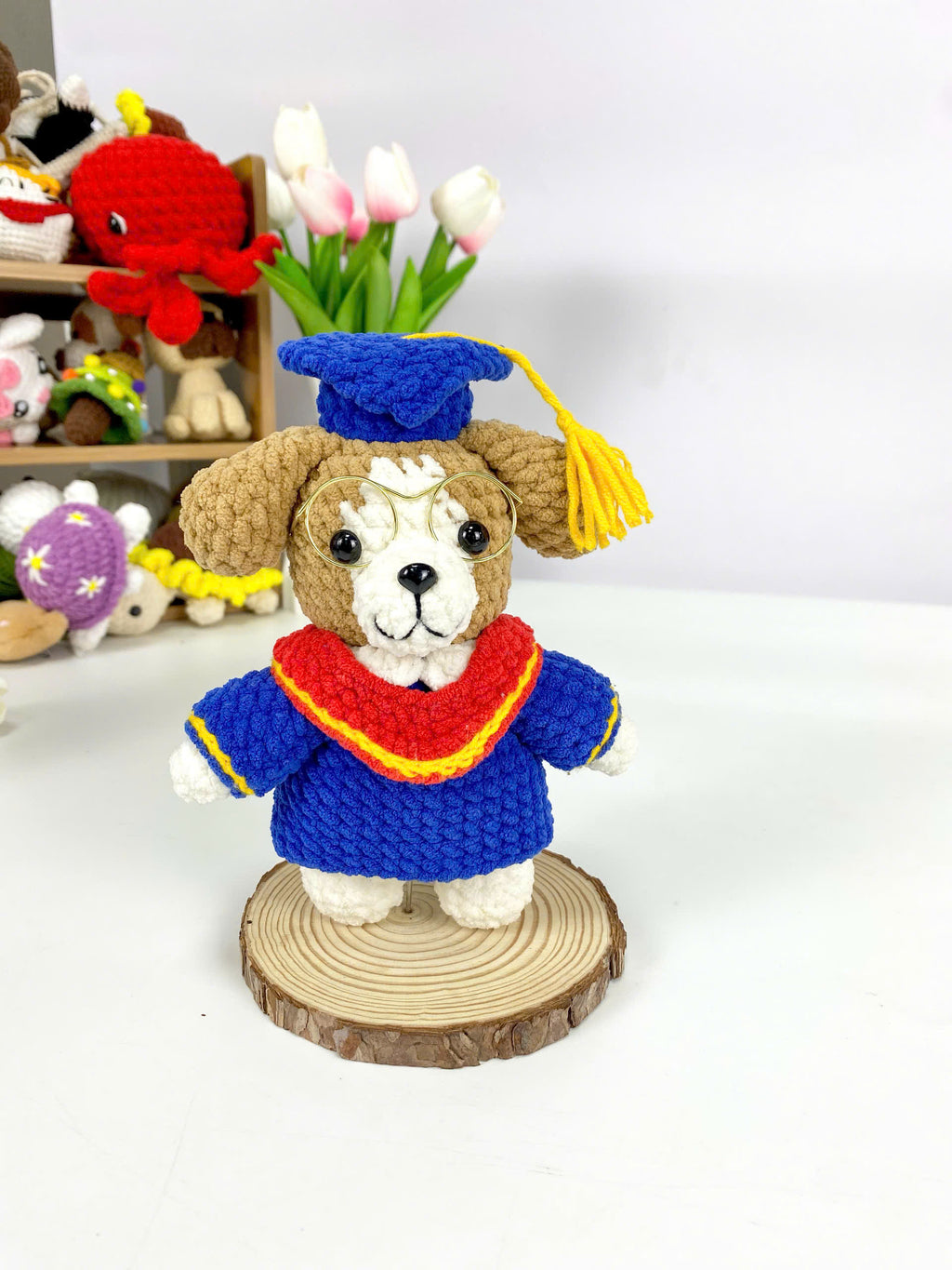Graduation Dog Amigurumi Crochet Pattern: Beginner Friendly (PDF Pattern)