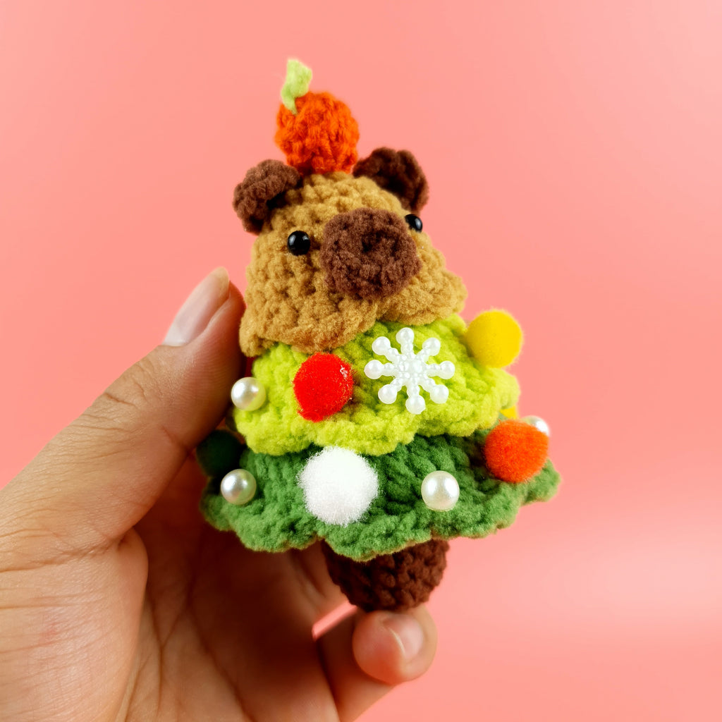 Capybara Christmas Tree Crochet Pattern PDF, Cute Holiday Amigurumi, Mini Xmas Ornament Tutorial