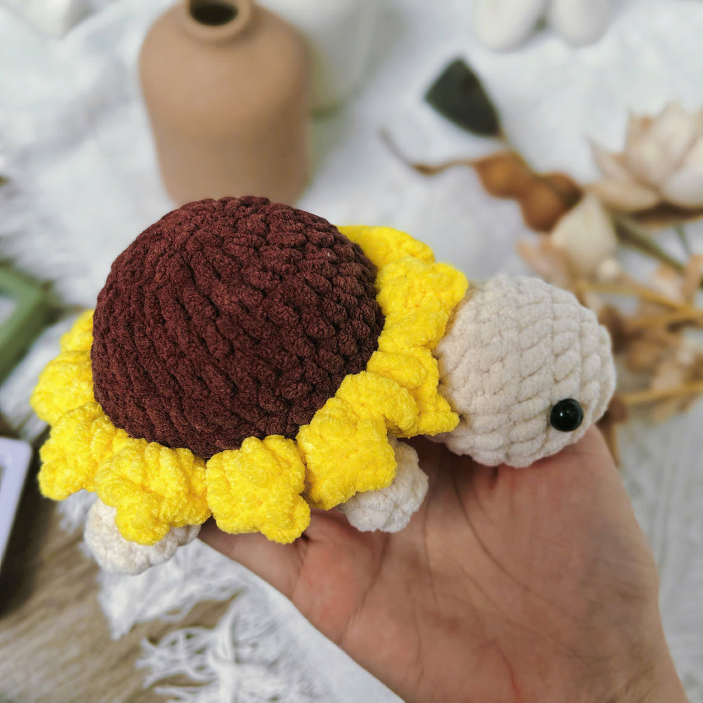 Sunflower Turtle Crochet Pattern PDF, No Sew Turtle Amigurumi, Cute Flower Turtle Plush Tutorial