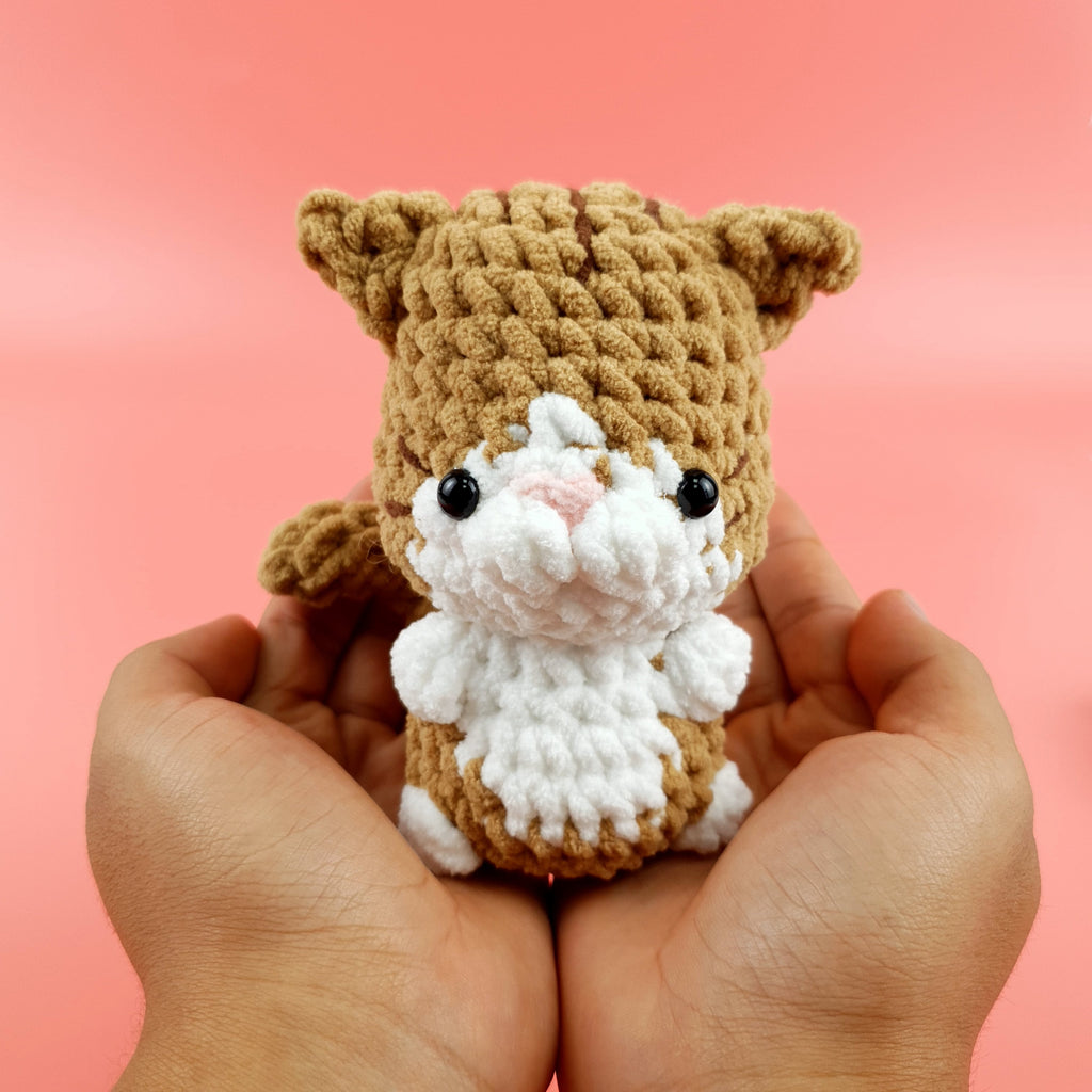 Brownie No Sew Crochet Pattern PDF, Cute Cat Amigurumi, No Sew Kitty Plush Tutorial