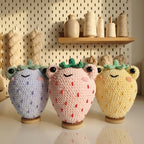 Strawberry Crochet Pattern, Frog Eyed Snow White Strawberry Amigurumi Tutorial