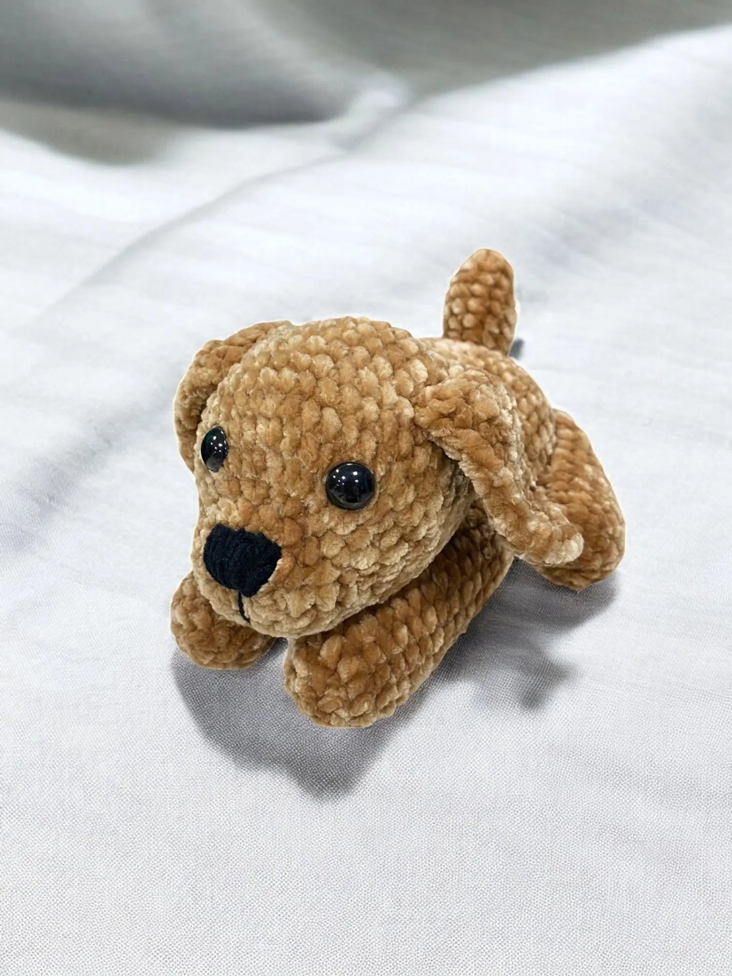 Golden Retriever Crochet Pattern: Velvet Puppy Amigurumi (PDF)