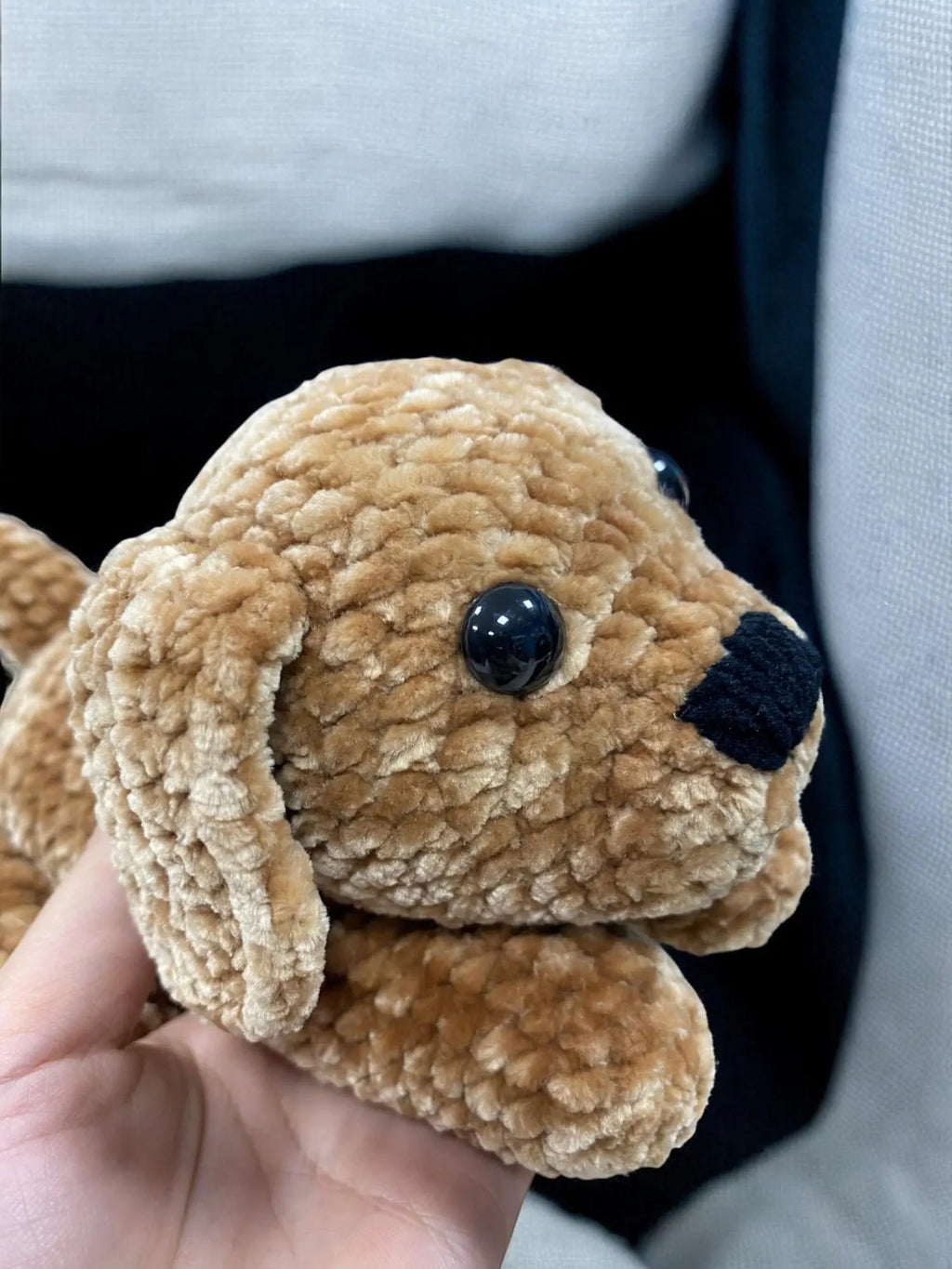 Golden Retriever Crochet Pattern: Velvet Puppy Amigurumi (PDF)