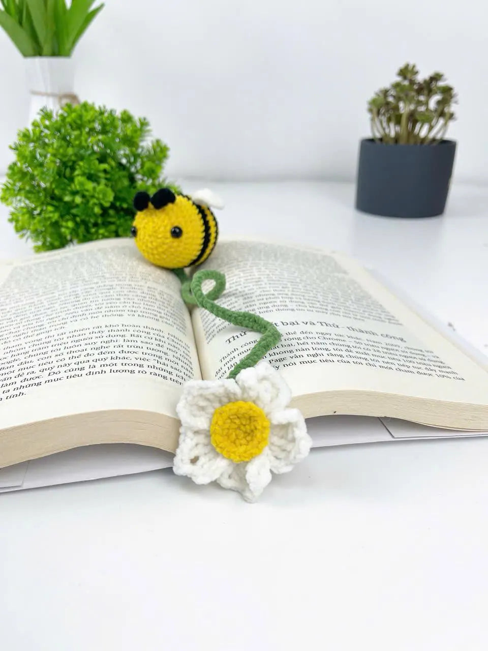 Crochet Bookmark Patterns – Bee, Frog, Strawberry (PDF)