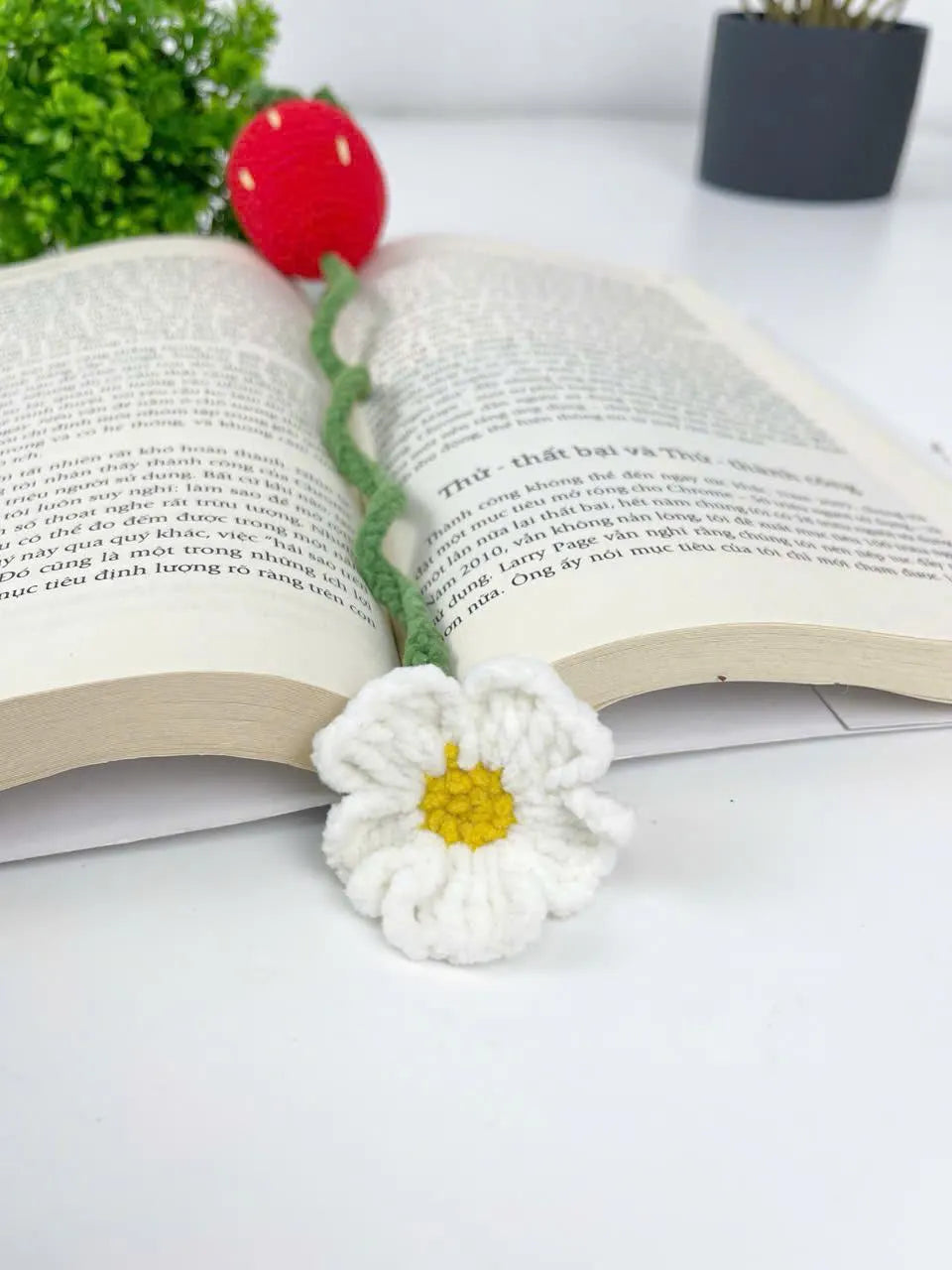 Crochet Bookmark Patterns – Bee, Frog, Strawberry (PDF)