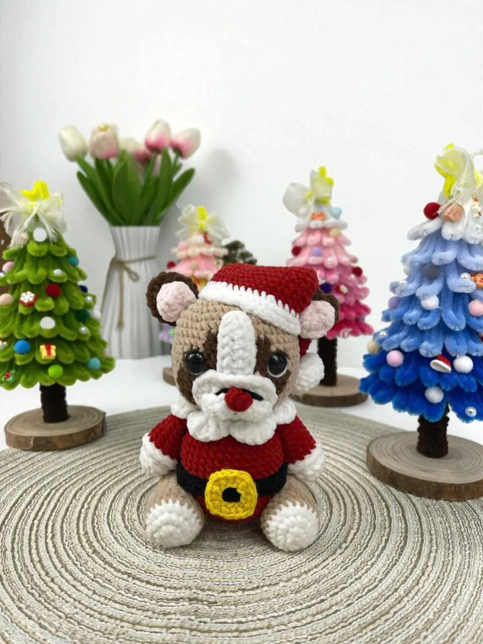 Santa Pug Crochet Pattern, Amigurumi Christmas Dog (PDF)