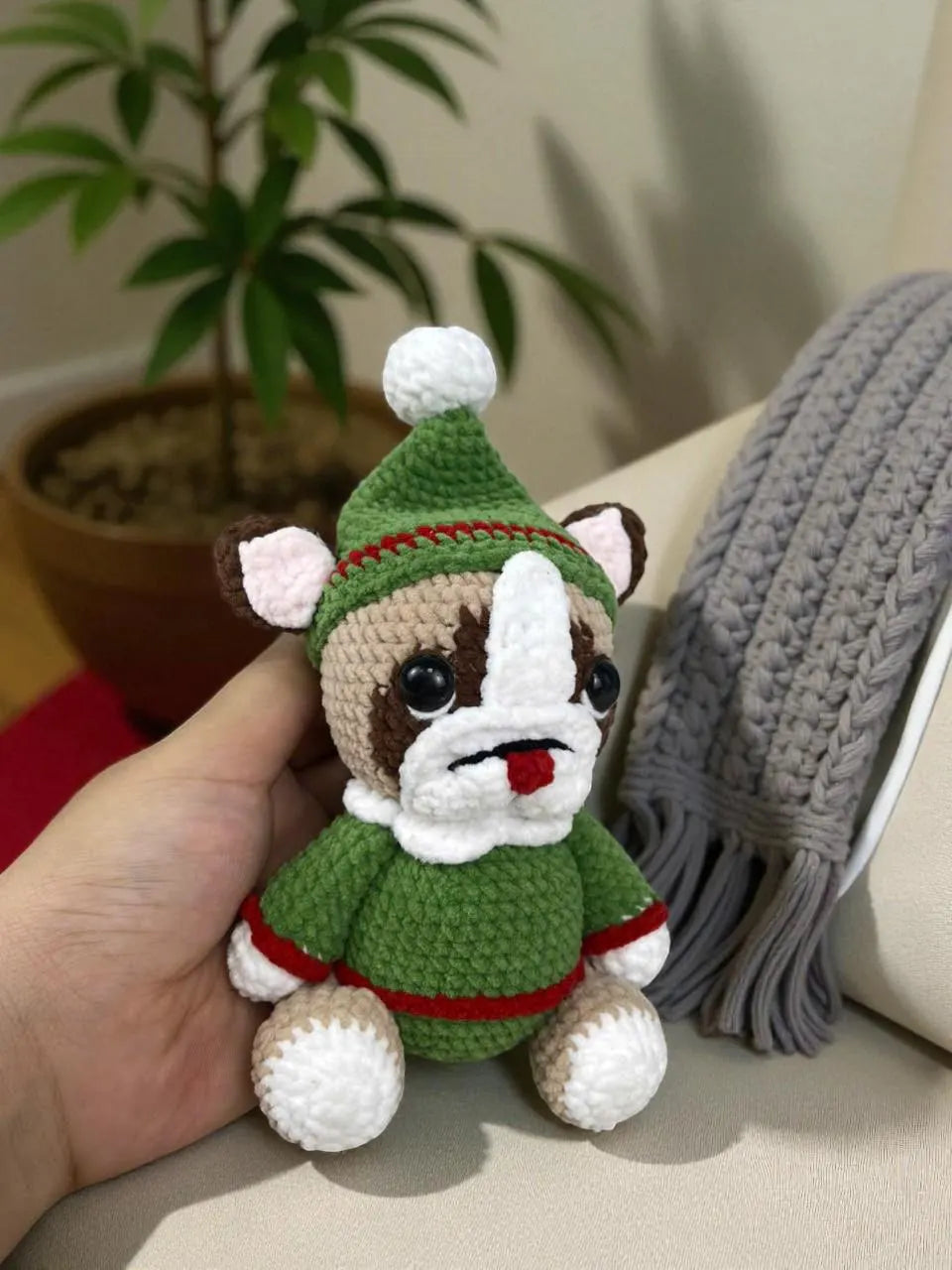 Elf Pug Crochet Pattern, Easy Christmas Dog Amigurumi (PDF)