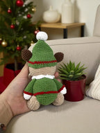Elf Pug Crochet Pattern, Easy Christmas Dog Amigurumi (PDF)