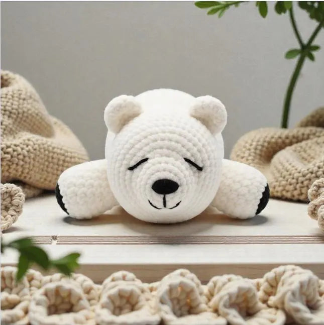 Beginner Crochet Polar Bear Amigurumi Pattern, Easy Plush (PDF 5 Languages)