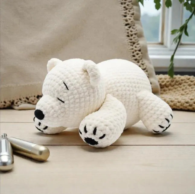 Beginner Crochet Polar Bear Amigurumi Pattern, Easy Plush (PDF 5 Languages)