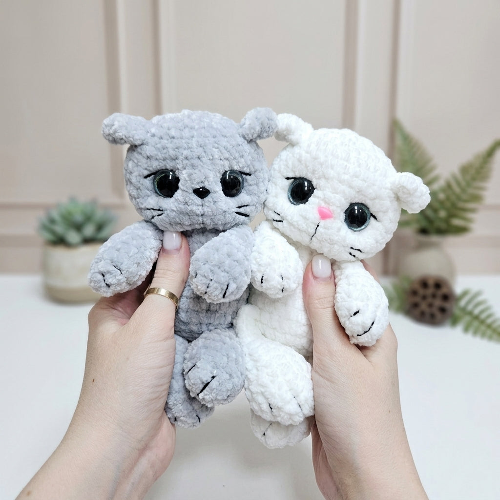 Kitten Crochet Pattern, Kawaii Cat Plush Amigurumi PDF Free Gift