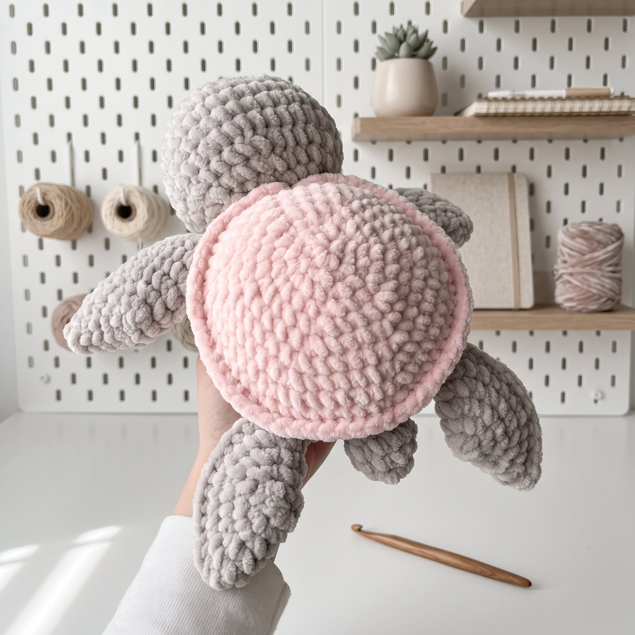 Free Turtle Crochet Pattern, Cute Sea Turtle Amigurumi PDF Download