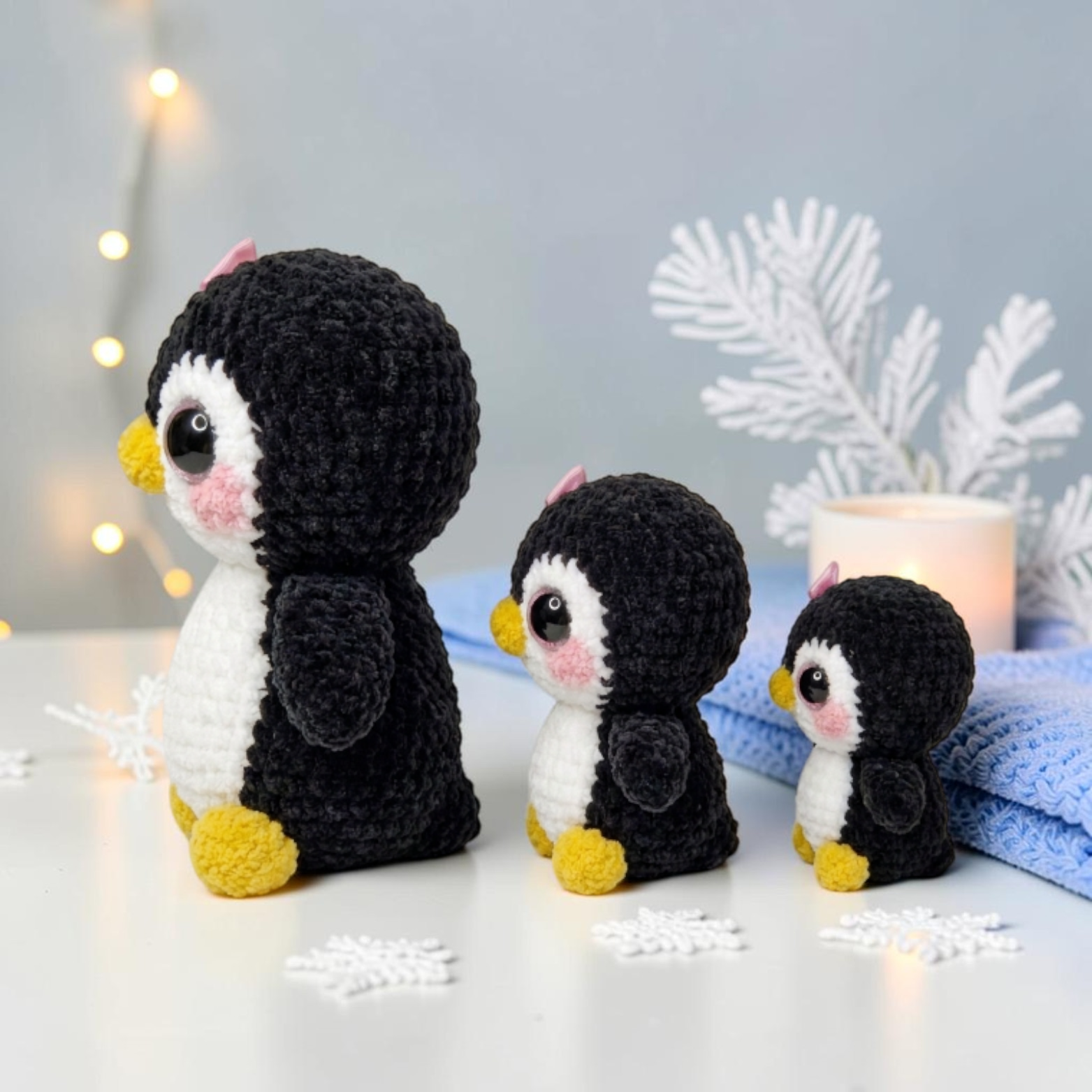 Cute Penguin Crochet Pattern PDF – Amigurumi Penguin Plush with Pink Bow