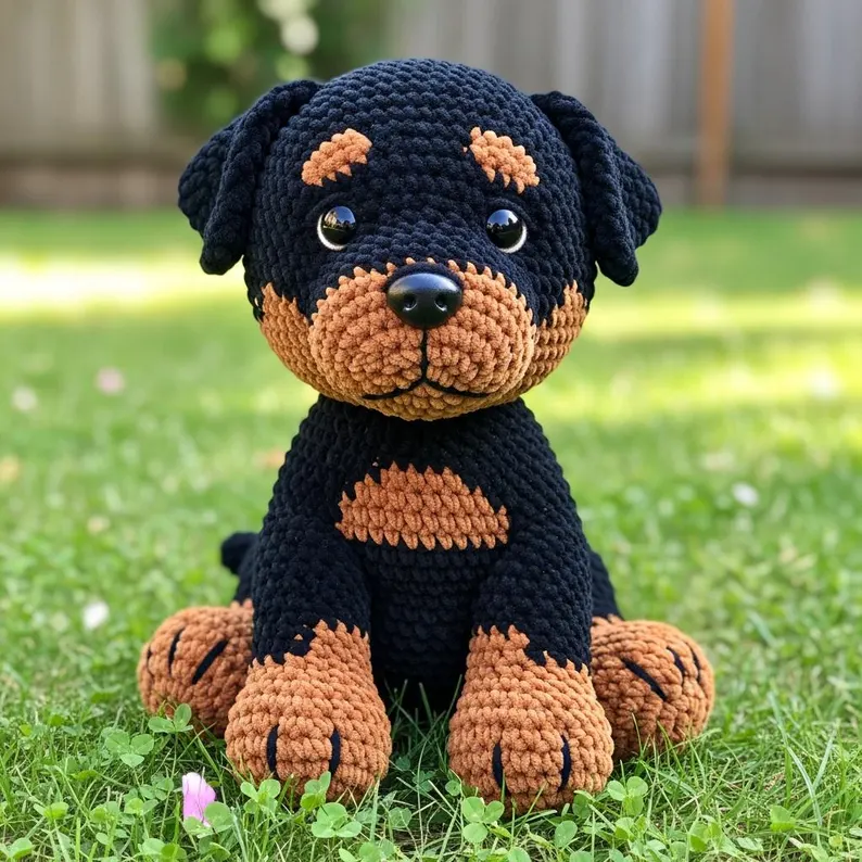 Rottweiler Crochet Pattern, Dog Amigurumi PDF, Realistic Dog Plush Pattern