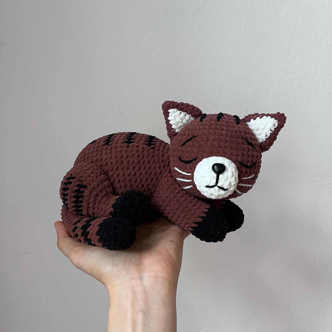 Sleeping Cat Crochet Pattern: Amigurumi Plush Toy (PDF Pattern)